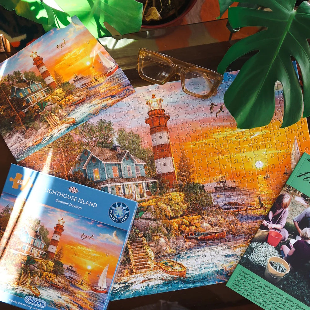 Gibsons 500 Piece Jigsaw Puzzle - Lighthouse Island
