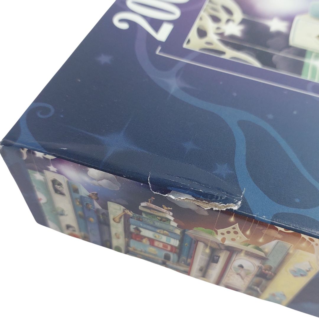 Ravensburger 2000 Piece Puzzle - Novel Avenue (Damaged Box)