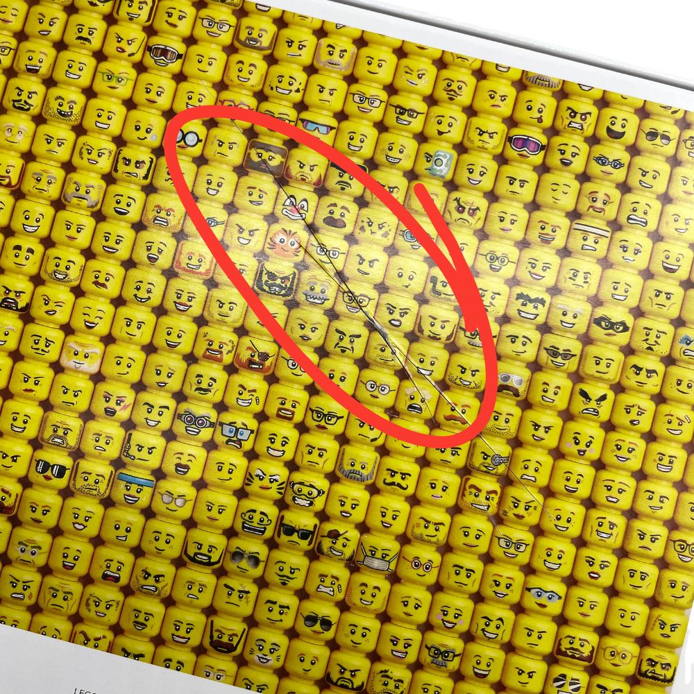 LEGO Minifigure Faces 1000 Piece Puzzle (Damaged Box)