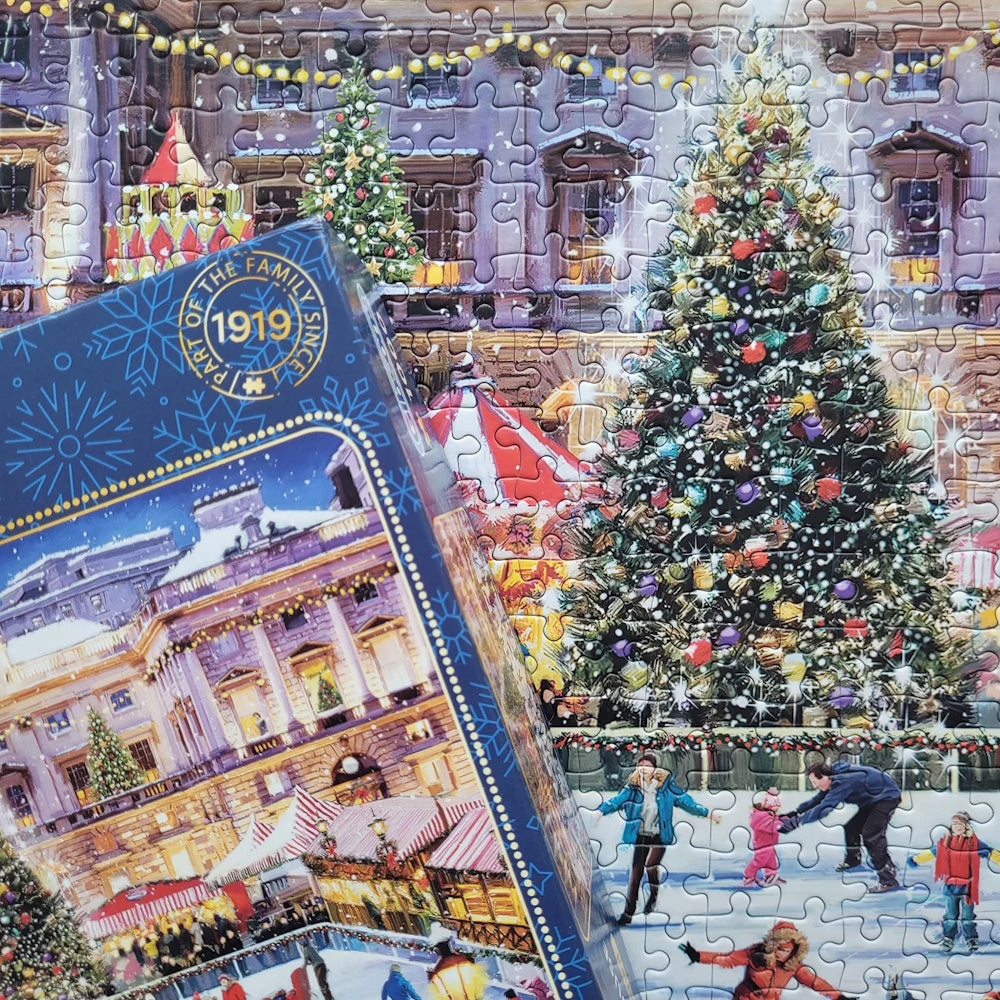 Gibsons 1000 Piece Jigsaw Puzzle - Skating at Somerset House